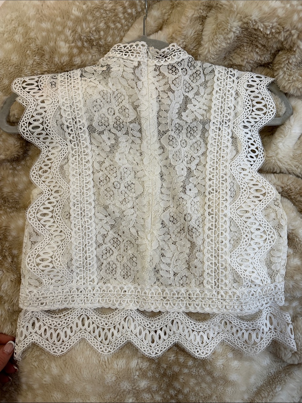 Chicwish your sassy start crochet White Lace High-Neck Sleeveless Top - Picture 8 of 8